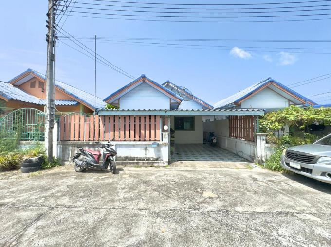 (* รอรีโนเวท) ขายบ้านแฝดชั้นเดียว มือ 2 บ้านแฝดห้วยกะปิ ตำบล ห้วยกะปิ อำเภอเมืองชลบุรี ชลบุรี JS-254