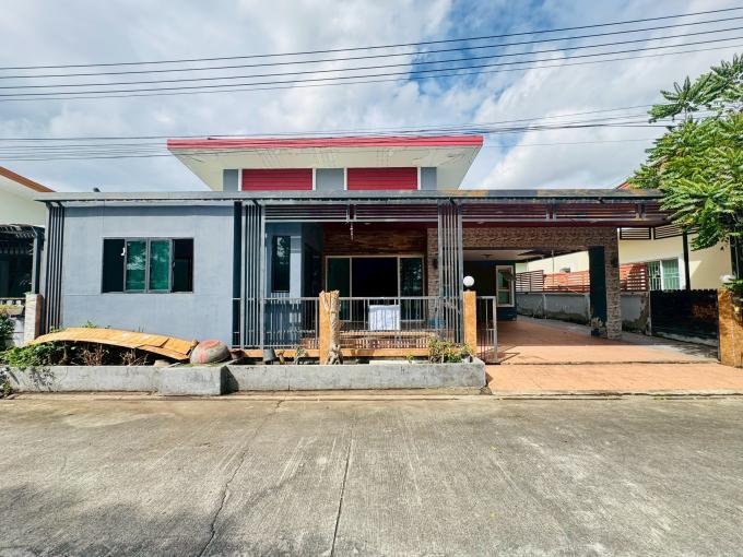 (* ขายแล้ว) ขายบ้านเดี่ยวชั้นเดียว มือ 2 สิรัชชา พาร์ค ตำบล หน้าพระธาตุ อำเภอพนัสนิคม ชลบุรี JS-232