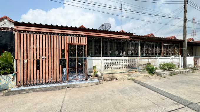 (* ติดจอง) (* รอรีโนเวท) ขายบ้าน ทาวน์เฮ้าส์ชั้นเดียว มือ 2 ตะวันออก ตำบล บ้านบึง อำเภอ บ้านบึง ชลบุรี JS-364