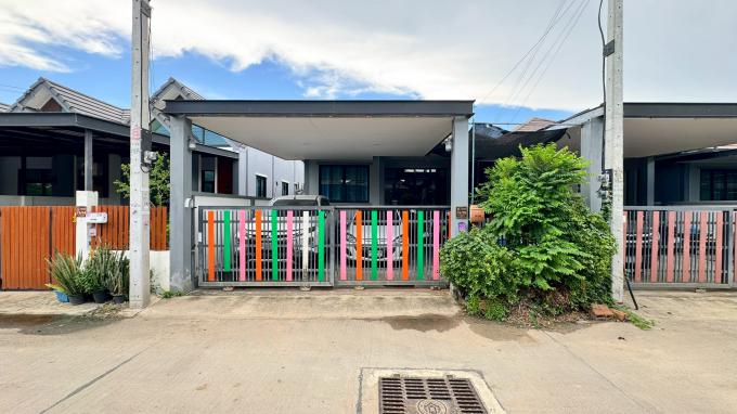 (รอรีโนเวท) ขายบ้าน บ้านแฝดชั้นเดียว มือ 2 ชัยสิริโฮม ตำบล หนองกะขะ อำเภอ พานทอง จังหวัด ชลบุรี JS-391